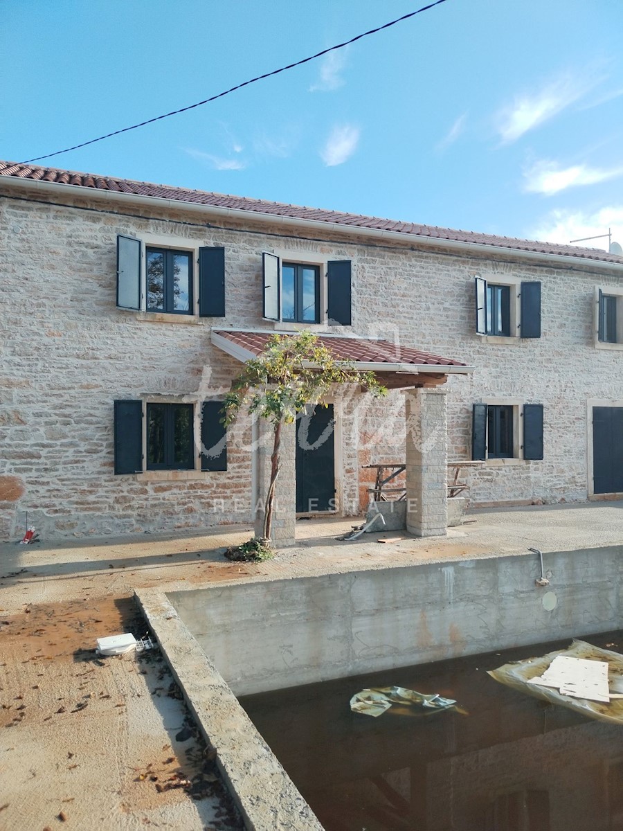 House For sale - ISTARSKA BARBAN