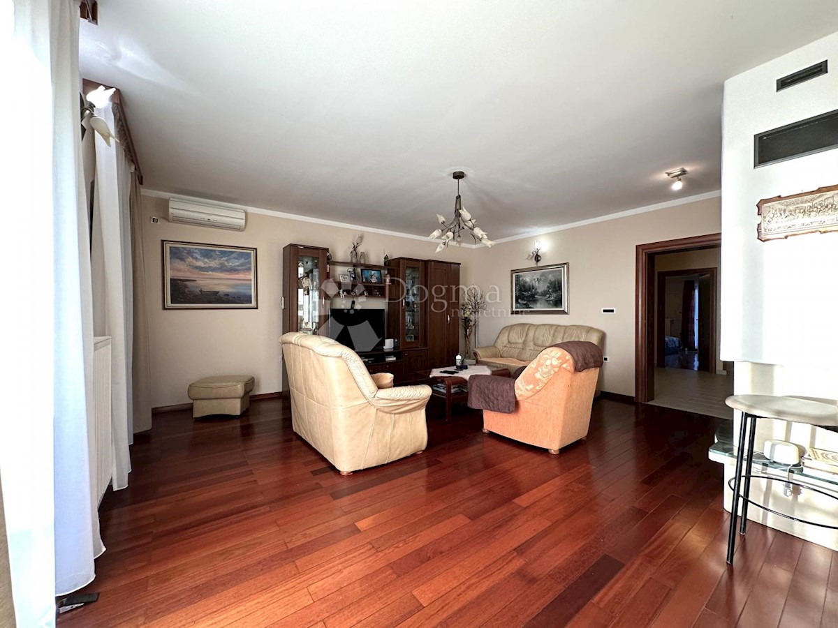 Casa In vendita - PRIMORSKO-GORANSKA KOSTRENA