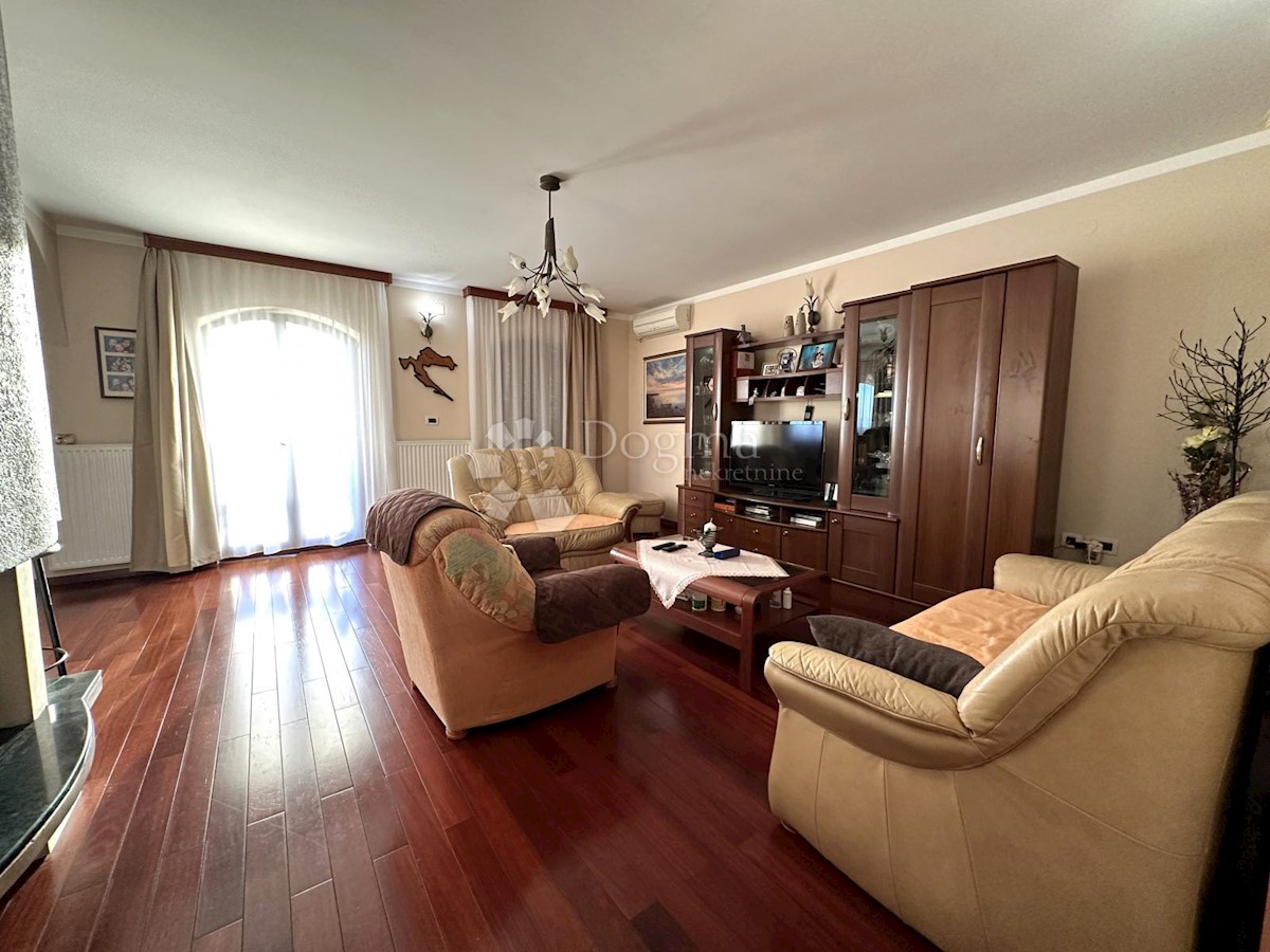Casa In vendita - PRIMORSKO-GORANSKA KOSTRENA