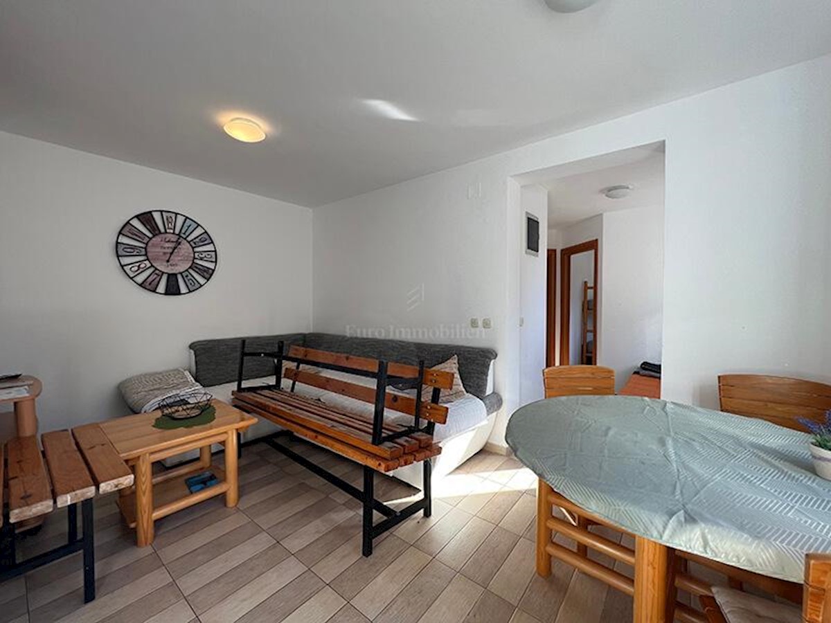 Apartment Zu verkaufen - SPLITSKO-DALMATINSKA BAŠKA VODA