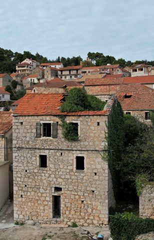 Casa in vendita 200 m² – Svirče