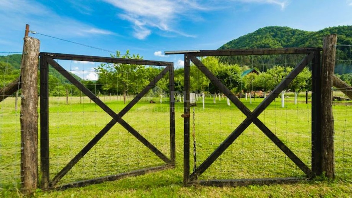 Zemljište Na prodaju - PRIMORSKO-GORANSKA DELNICE