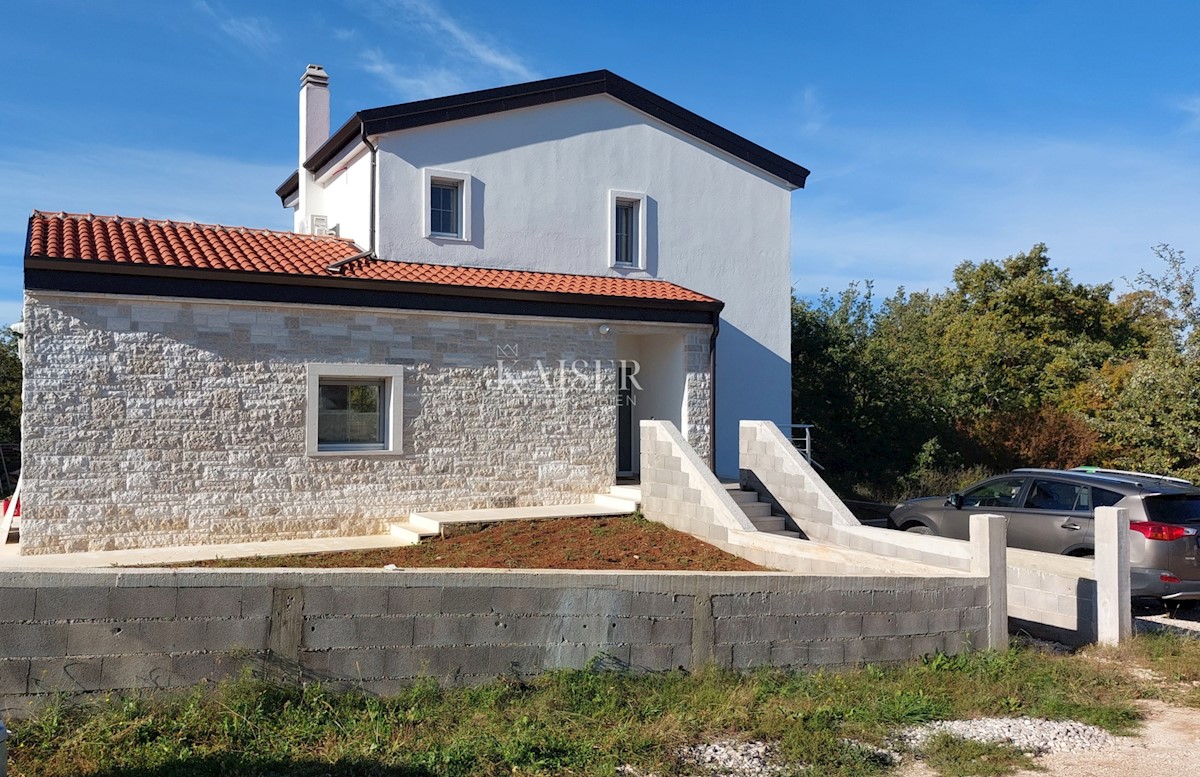 Kuća Na prodaju - Istarska Poreč - foto 1/24