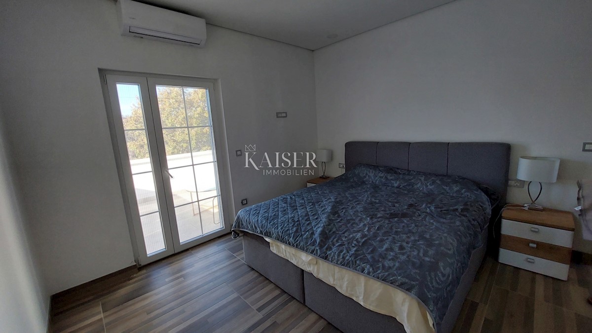 Kuća Na prodaju - ISTARSKA POREČ