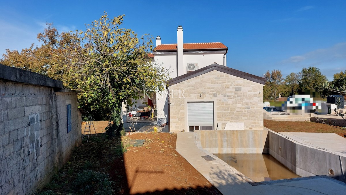 Kuća Na prodaju - ISTARSKA POREČ