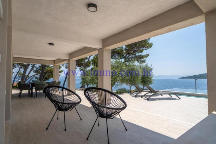 House For sale - Splitsko-dalmatinska Brač - foto 3/34