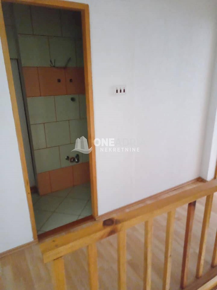 House For sale - PRIMORSKO-GORANSKA BROD MORAVICE