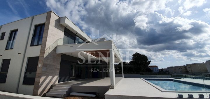 Haus Zu verkaufen - Ličko-senjska Novalja - foto 3/8