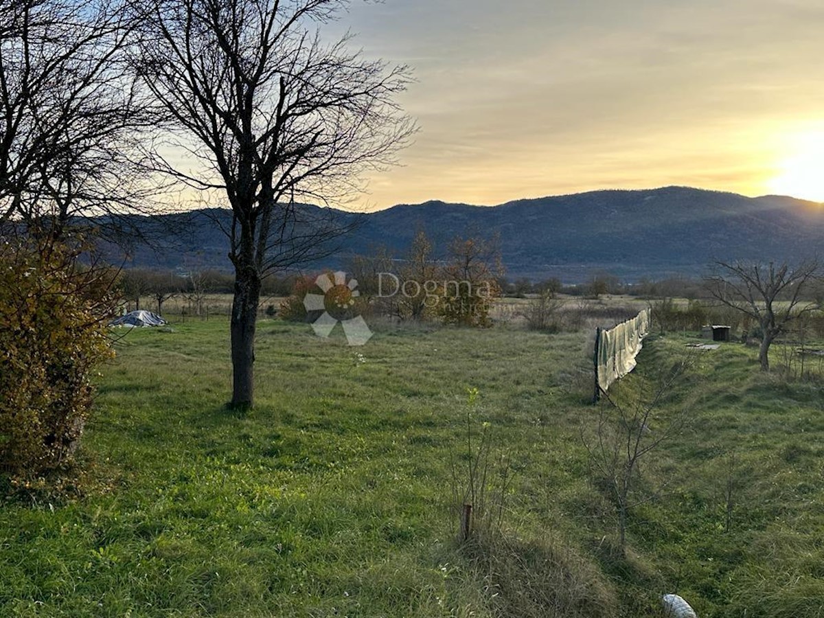 Zemljište Na prodaju - LIČKO-SENJSKA OTOČAC