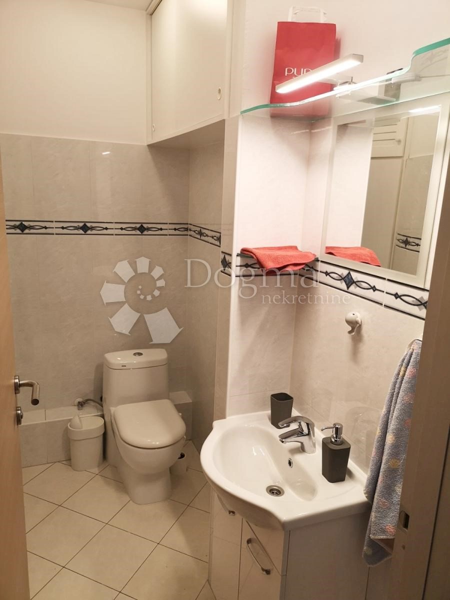 Flat For rent - PRIMORSKO-GORANSKA RIJEKA