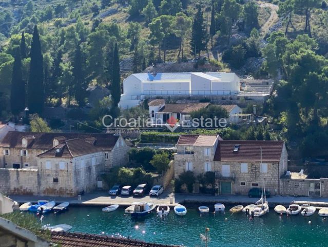 Hiša na predaj 154 m² – Brač