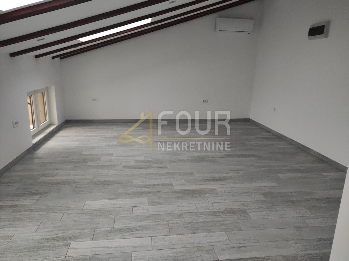 Business premises For rent - PRIMORSKO-GORANSKA RIJEKA