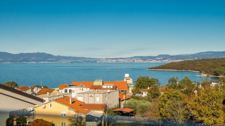 Flat for sale 110 m² – Njivice
