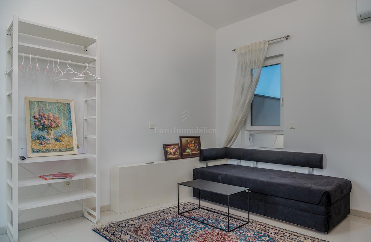 Apartmán Na predaj - PRIMORSKO-GORANSKA KRK