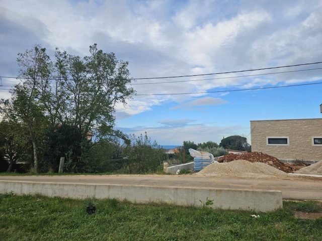 Terreno in vendita 836 m² – Kaštelir