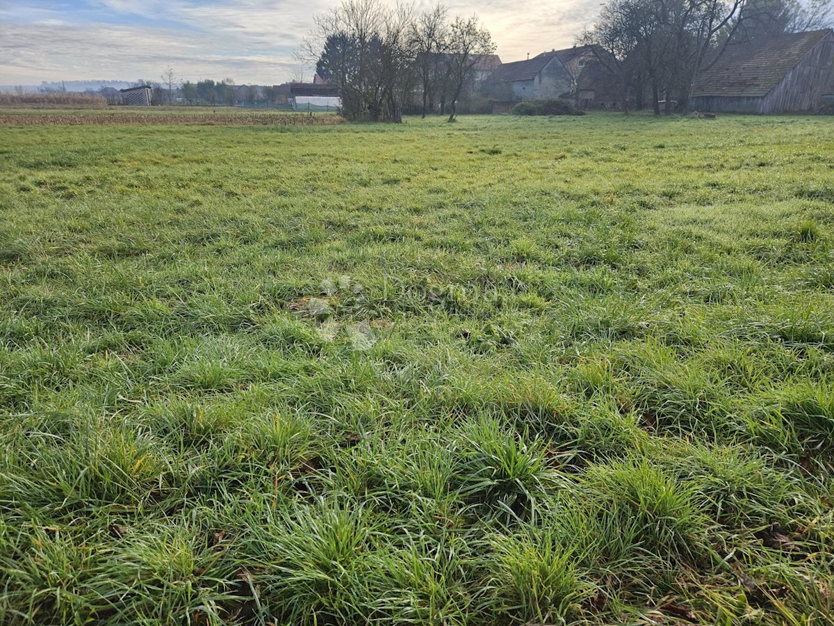 Pozemok Na predaj - VARAŽDINSKA SVETI ILIJA