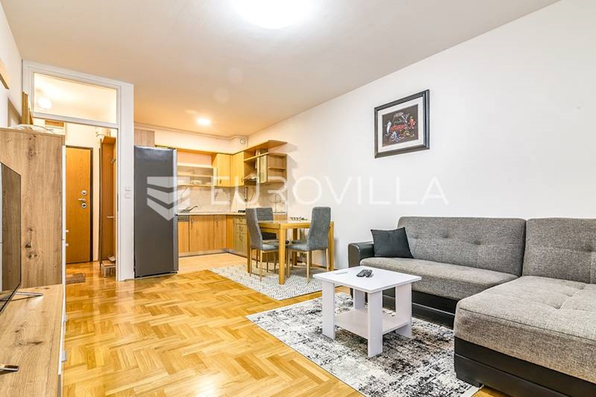 Appartement À louer - GRAD ZAGREB ZAGREB