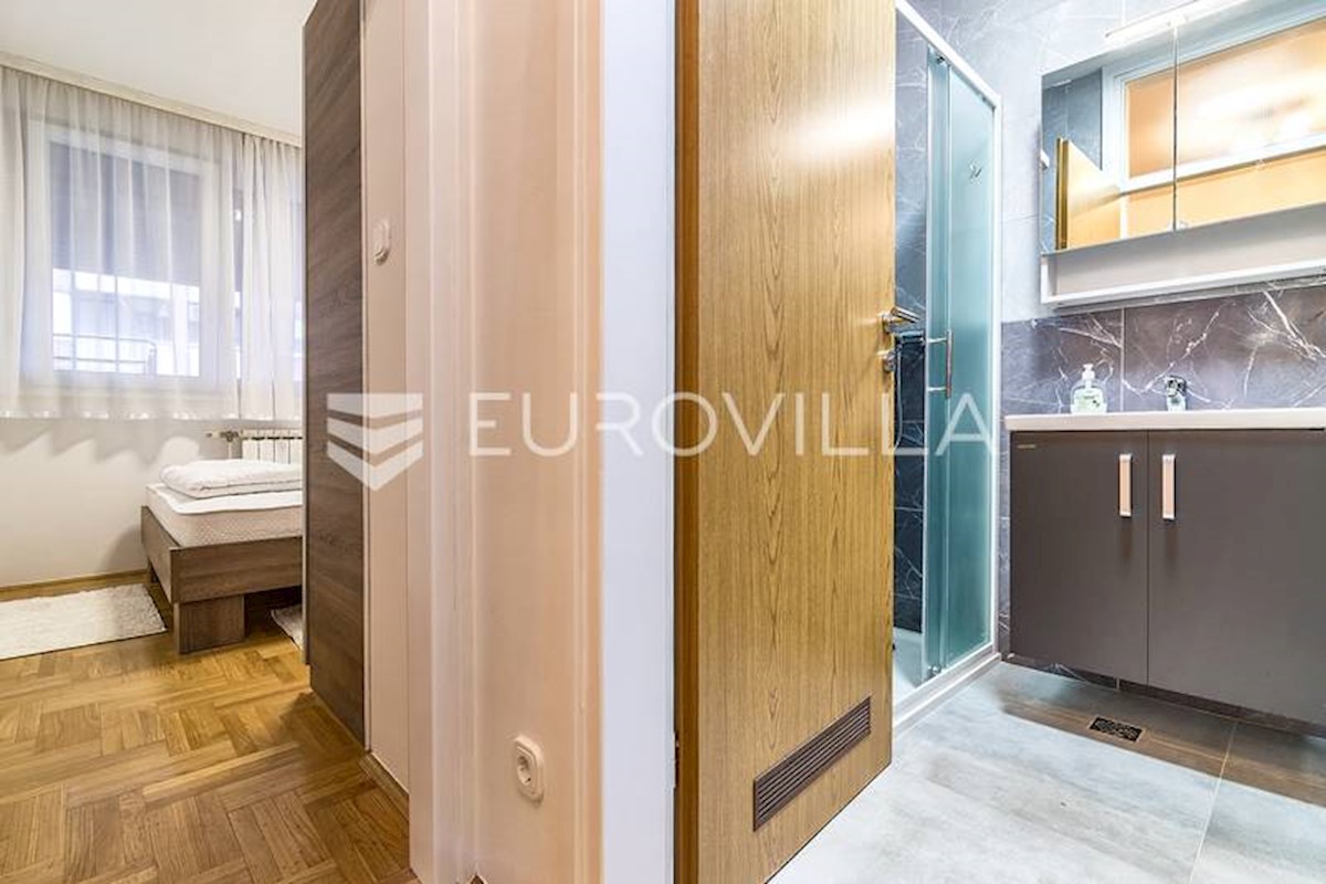 Appartement À louer - GRAD ZAGREB ZAGREB