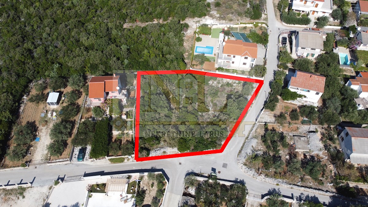 Land For sale - SPLITSKO-DALMATINSKA MARINA