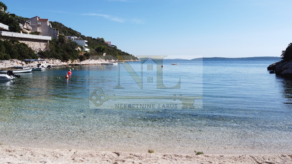 Land For sale - SPLITSKO-DALMATINSKA MARINA