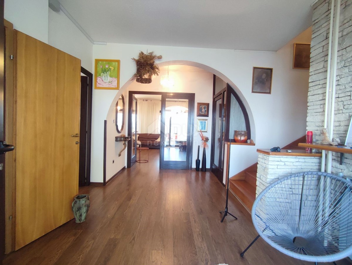 Haus Zu verkaufen - ISTARSKA PULA