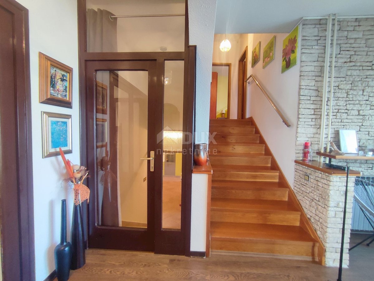 Haus Zu verkaufen - ISTARSKA PULA