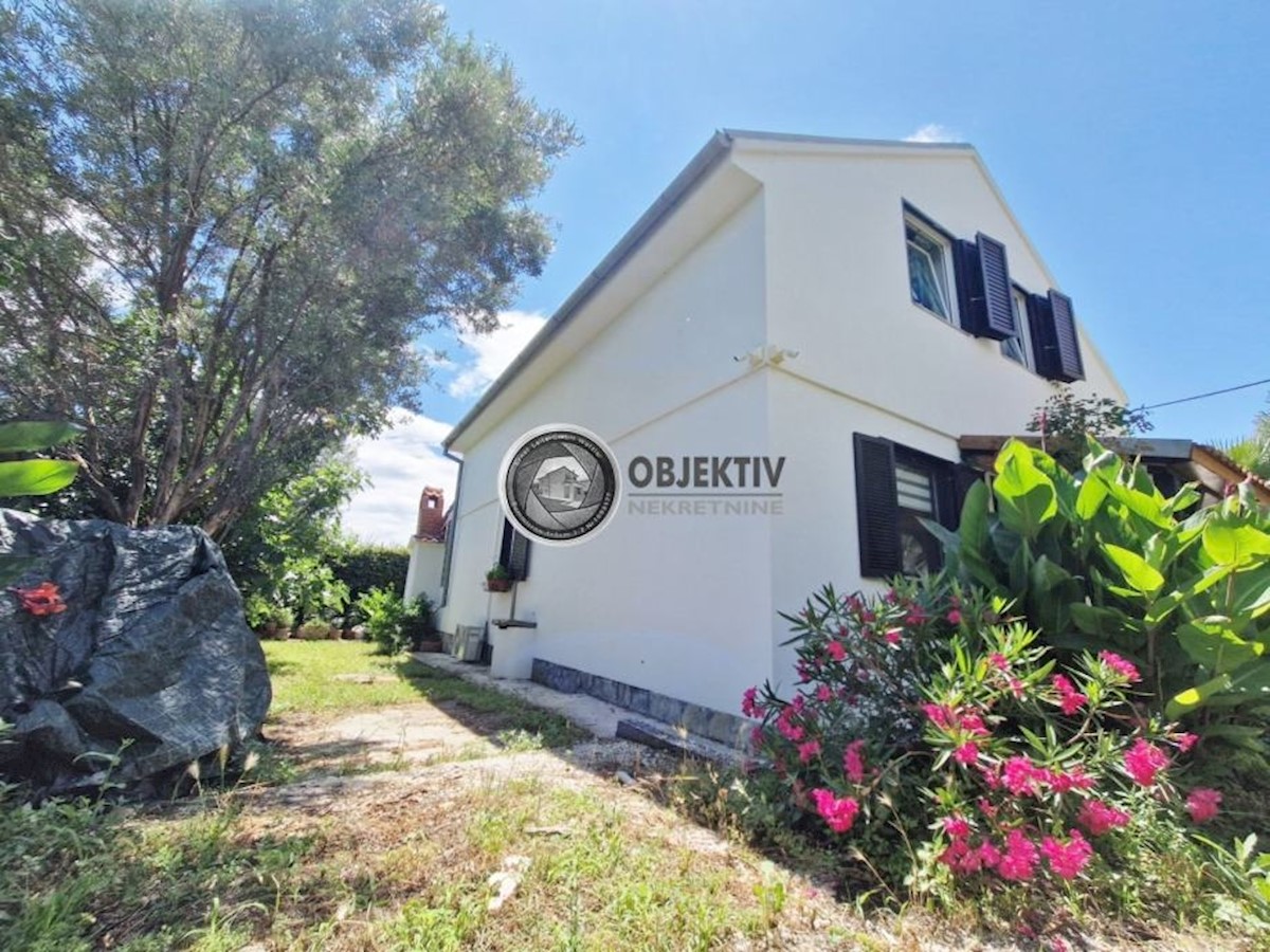 House For sale - SPLITSKO-DALMATINSKA SPLIT