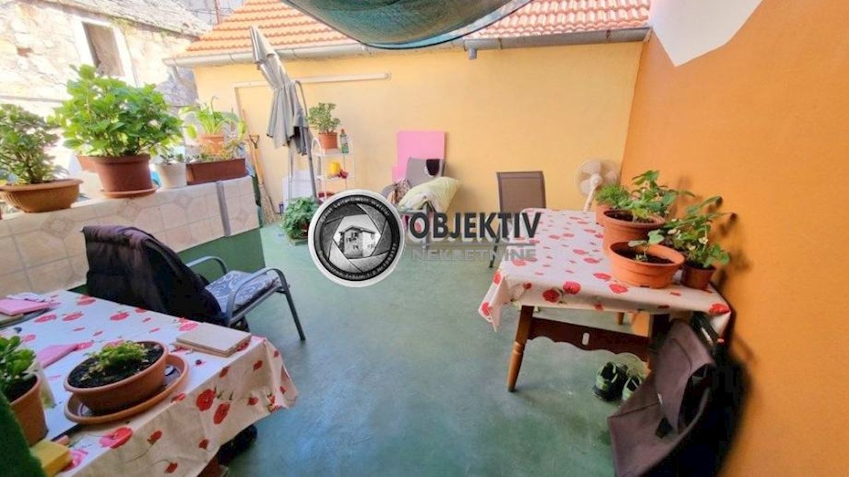 House For sale - ŠIBENSKO-KNINSKA ROGOZNICA