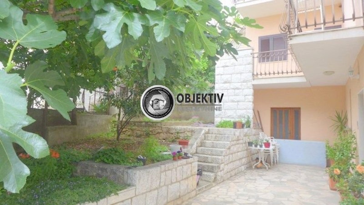 House For sale - SPLITSKO-DALMATINSKA SEGET