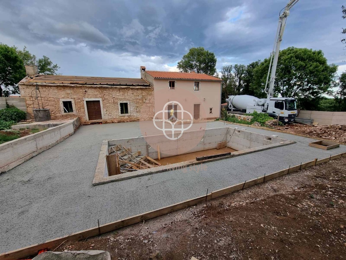 House For sale - ISTARSKA BARBAN