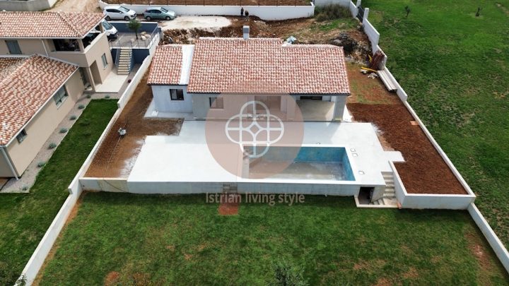 Dům na prodej 140 m² – Snašići