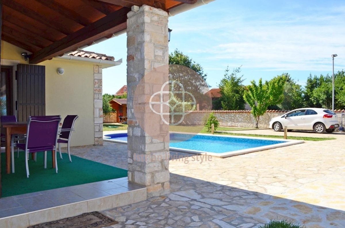 House For sale - ISTARSKA MEDULIN