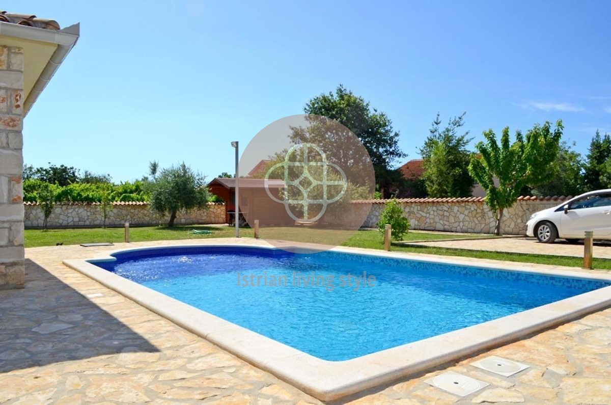 House For sale - ISTARSKA MEDULIN