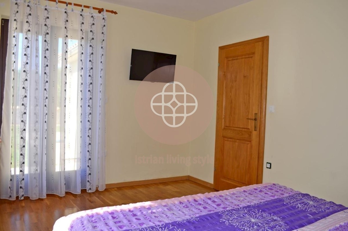 House For sale - ISTARSKA MEDULIN