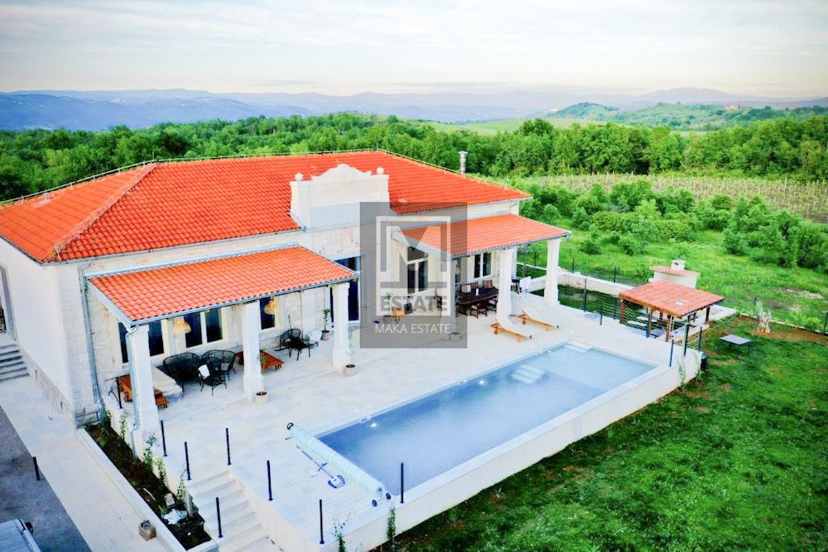 Casa In vendita - Istarska Poreč - foto 1/50