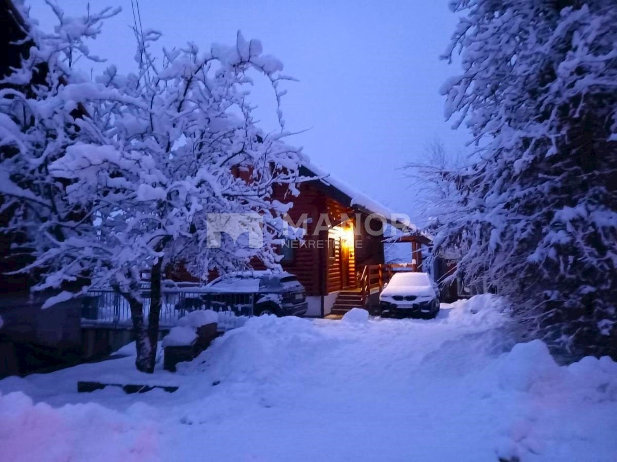 Haus Zu verkaufen - PRIMORSKO-GORANSKA DELNICE