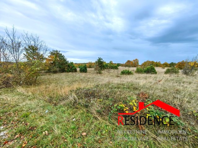 Działka na sprzedaż 11120 m² – Žagrići