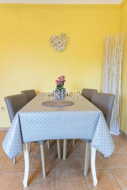 Flat For sale - ISTARSKA NOVIGRAD
