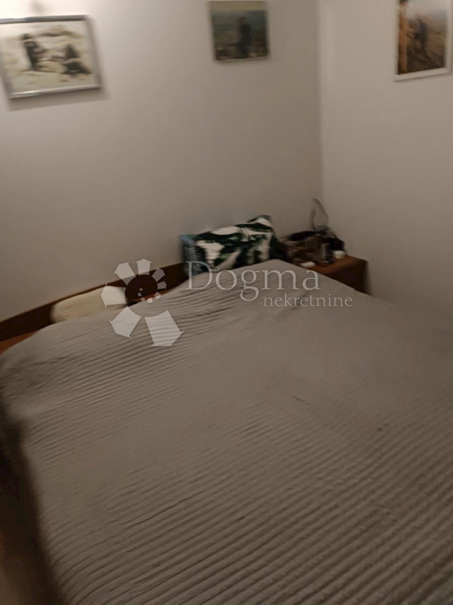 Kuća Na prodaju - SPLITSKO-DALMATINSKA SOLIN