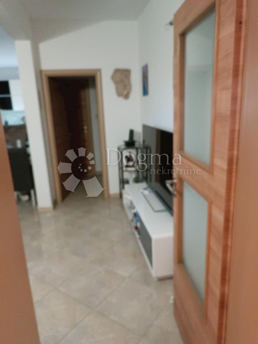 Kuća Na prodaju - SPLITSKO-DALMATINSKA SOLIN