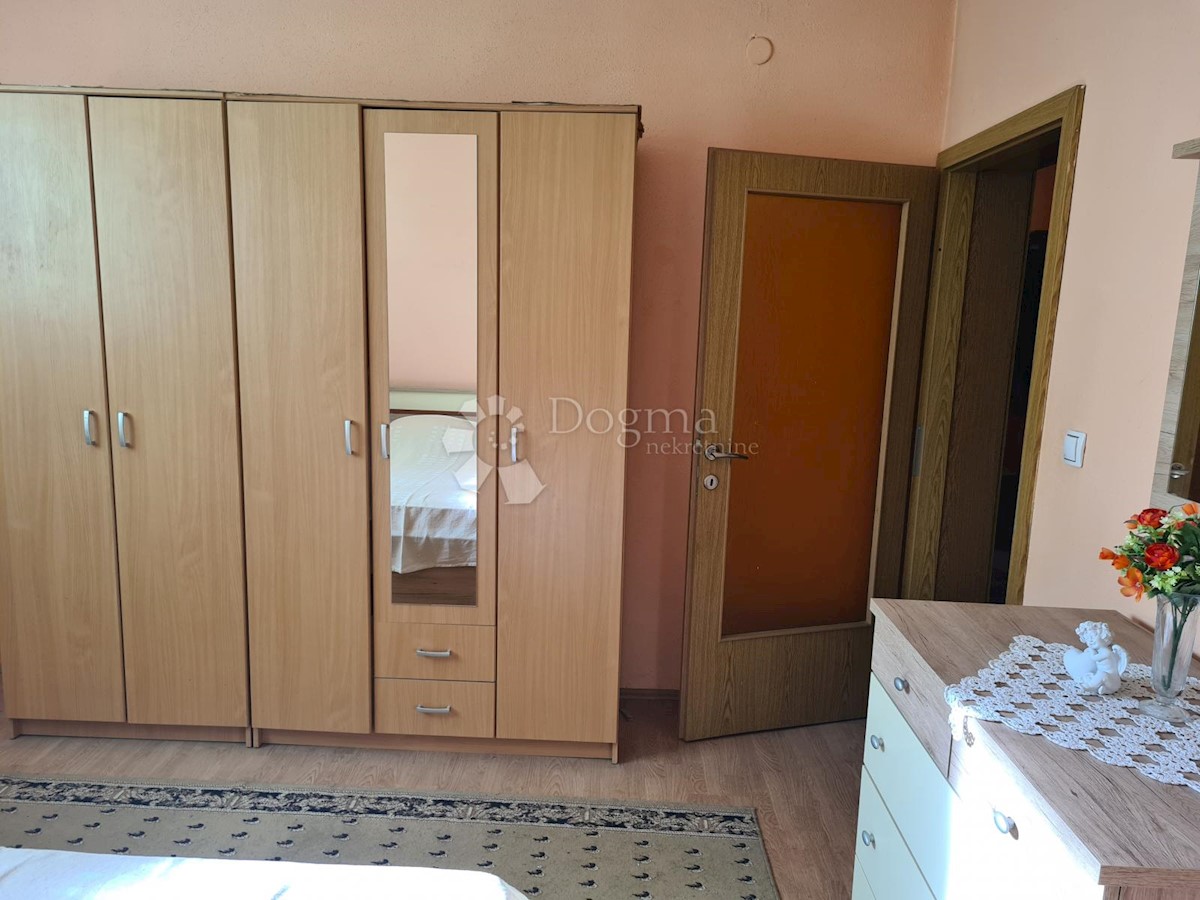 Appartement À vendre - ŠIBENSKO-KNINSKA ŠIBENIK