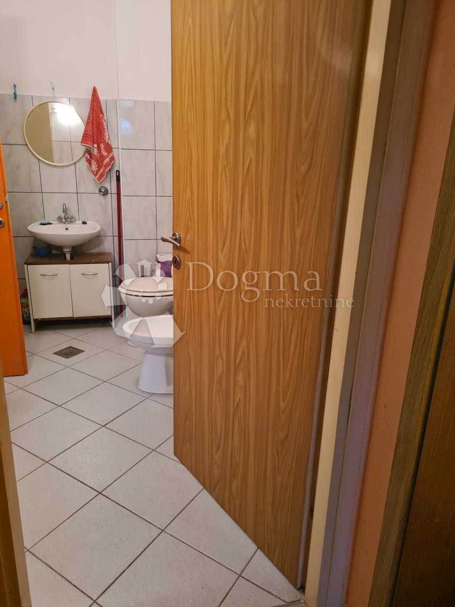 Appartement À vendre - ŠIBENSKO-KNINSKA ŠIBENIK