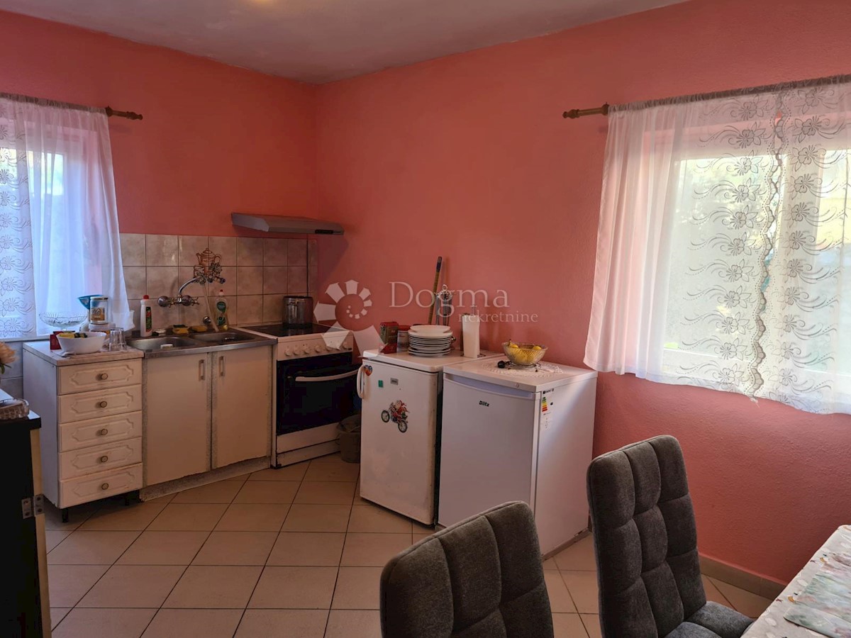 Appartement À vendre - ŠIBENSKO-KNINSKA ŠIBENIK