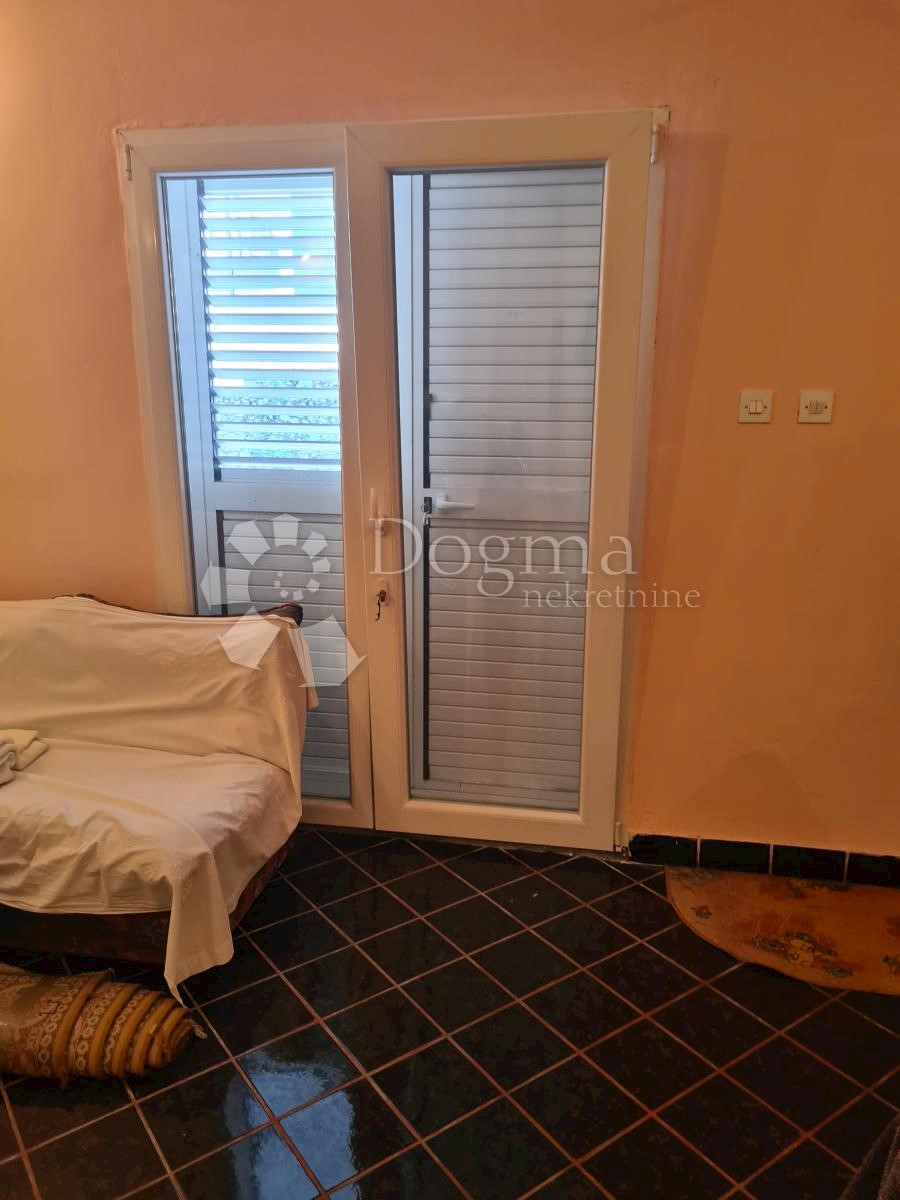 Appartement À vendre - ŠIBENSKO-KNINSKA ŠIBENIK