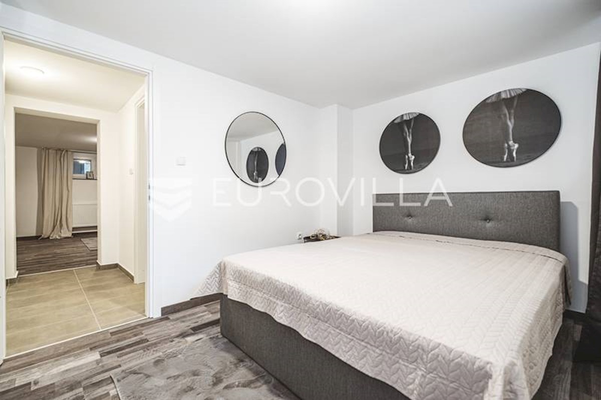 Appartement À louer - GRAD ZAGREB ZAGREB