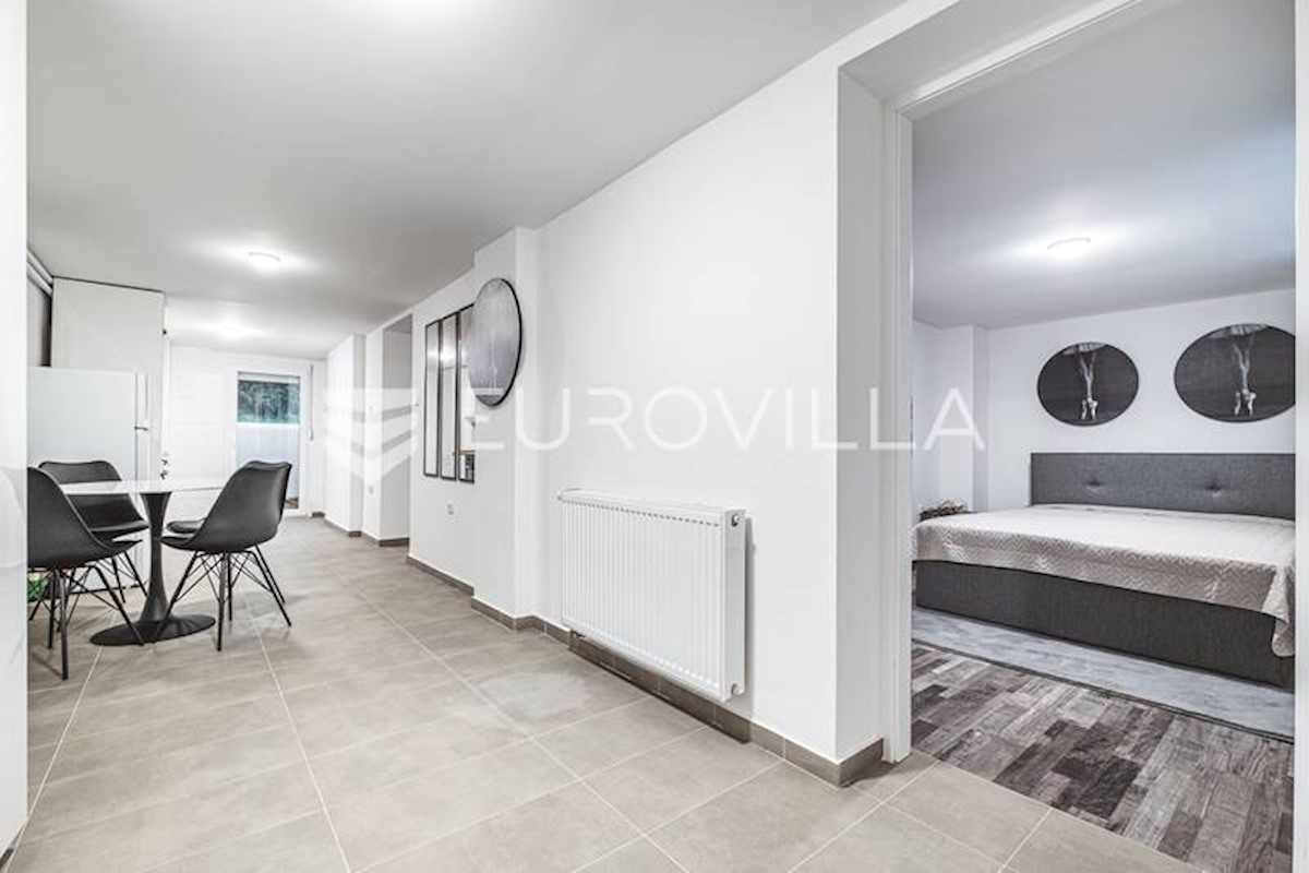 Appartement À louer - GRAD ZAGREB ZAGREB