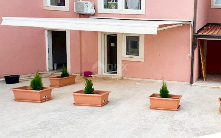 Apartment zu verkaufen 34 m² – Novigrad