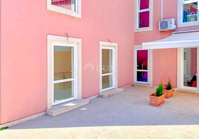 Komerčné na predaj 135 m² – Novigrad
