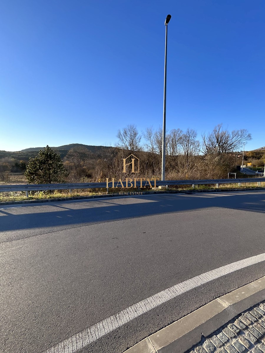 Land For sale - ISTARSKA BUZET