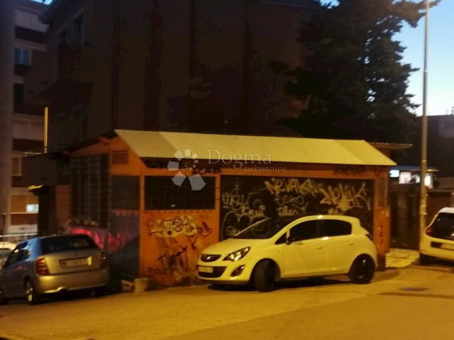 Business premises for sale 50 m² – Podmurvice